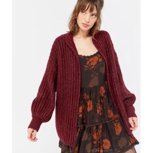 UO Ava Maroon Open Front Cardigan - Picture 2 of 3
